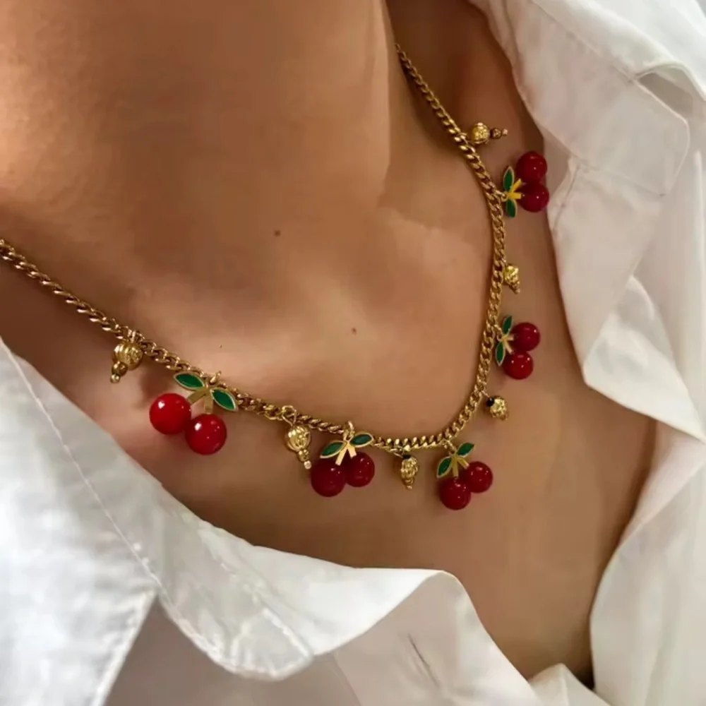 18K GOLD Cherry Charm Necklace
Stainless Steel Gold Plated - Picture 1 of 9
